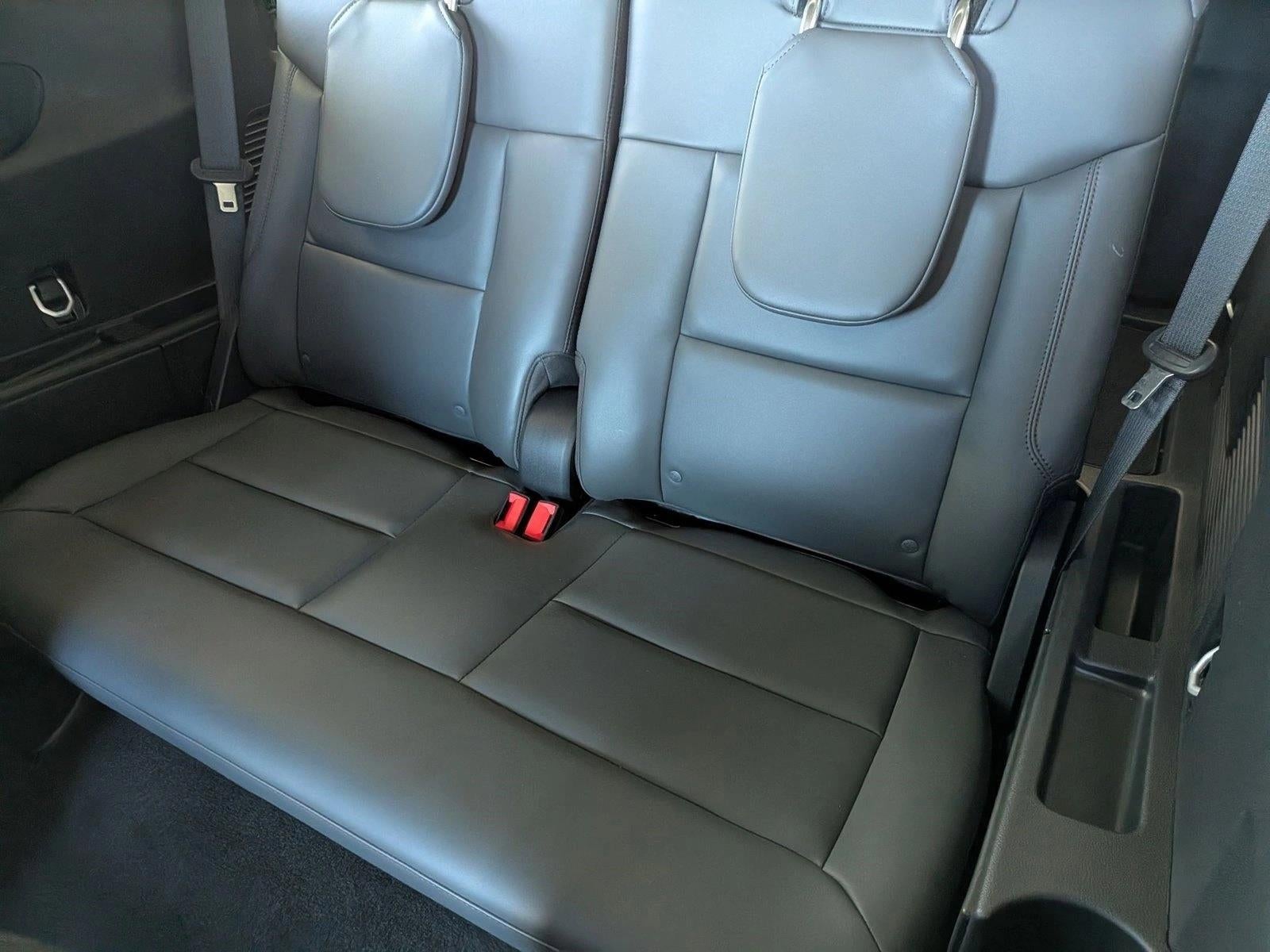 2025 Ford Explorer Active RWD