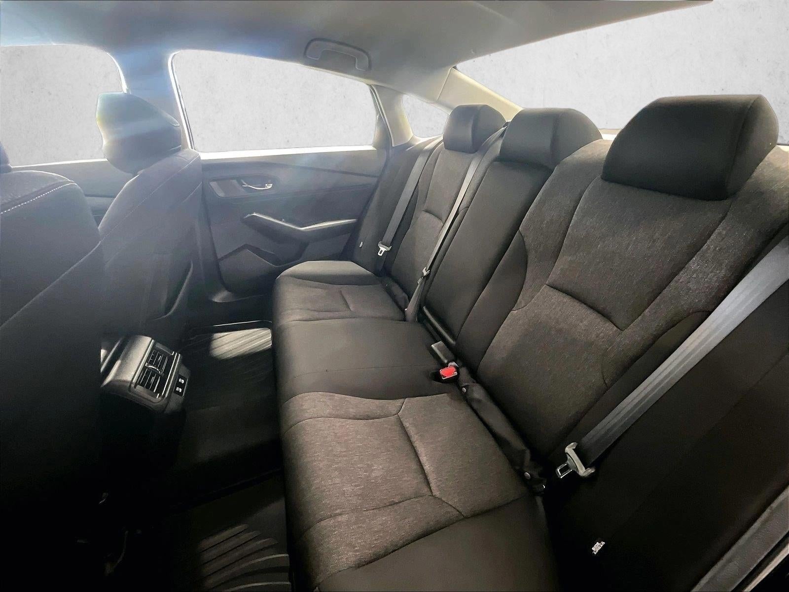 2025 Honda Accord Sedan LX CVT