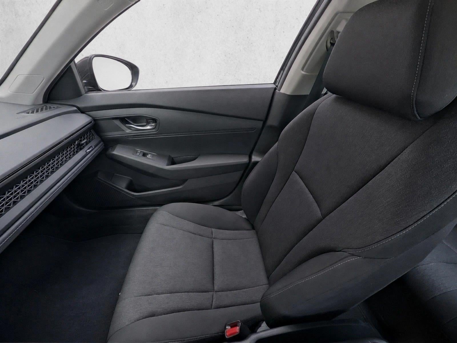 2025 Honda Accord Sedan LX CVT