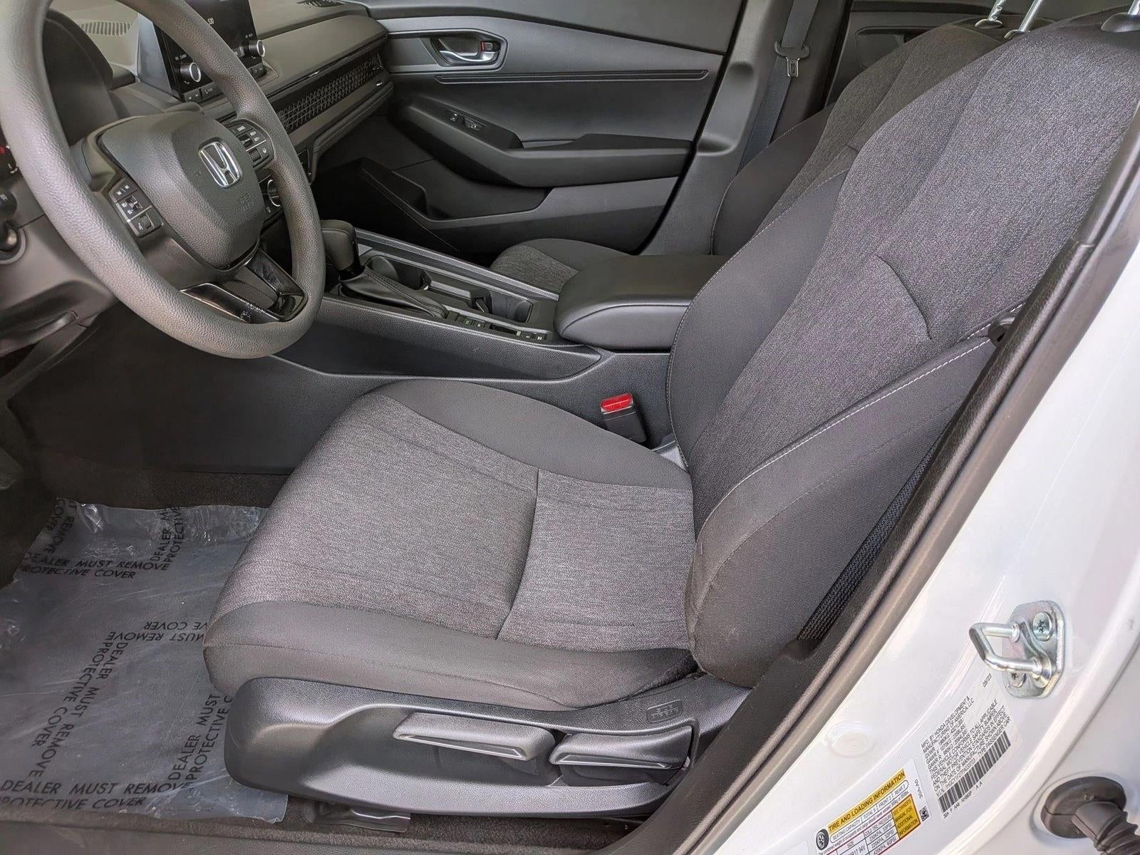 2023 Honda Accord Sedan LX CVT