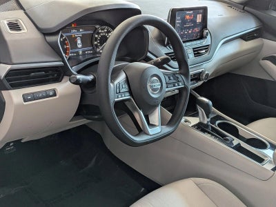2021 Nissan Altima 2.5 SV Sedan
