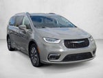 2021 Chrysler Pacifica Hybrid Touring L FWD