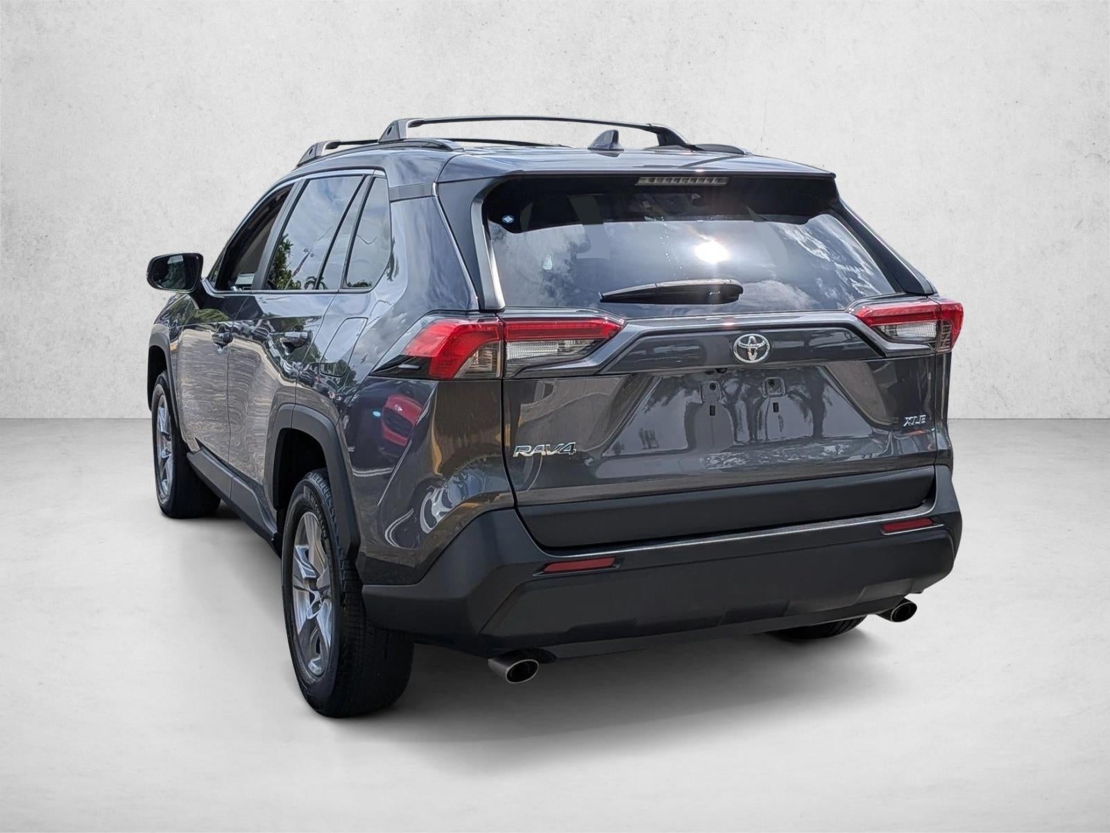 2023 Toyota RAV4 XLE FWD (GS)