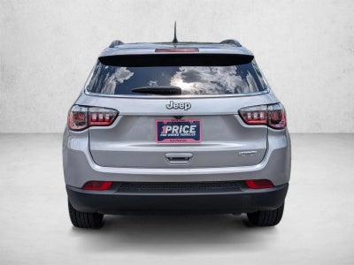 2022 Jeep Compass Latitude FWD