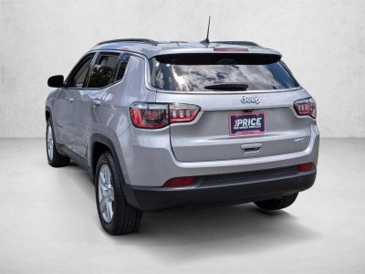 2022 Jeep Compass Latitude FWD