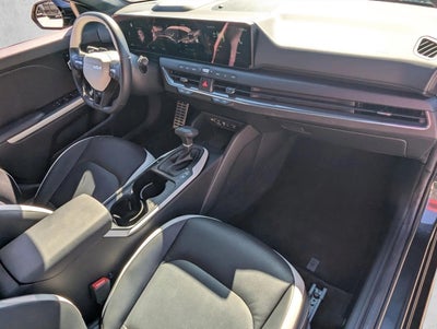 2025 Kia K4 GT-Line Turbo FWD