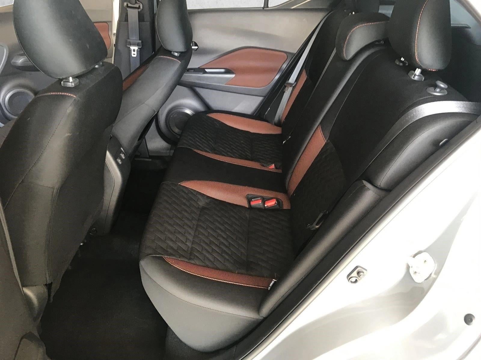 2023 Nissan Kicks SR FWD