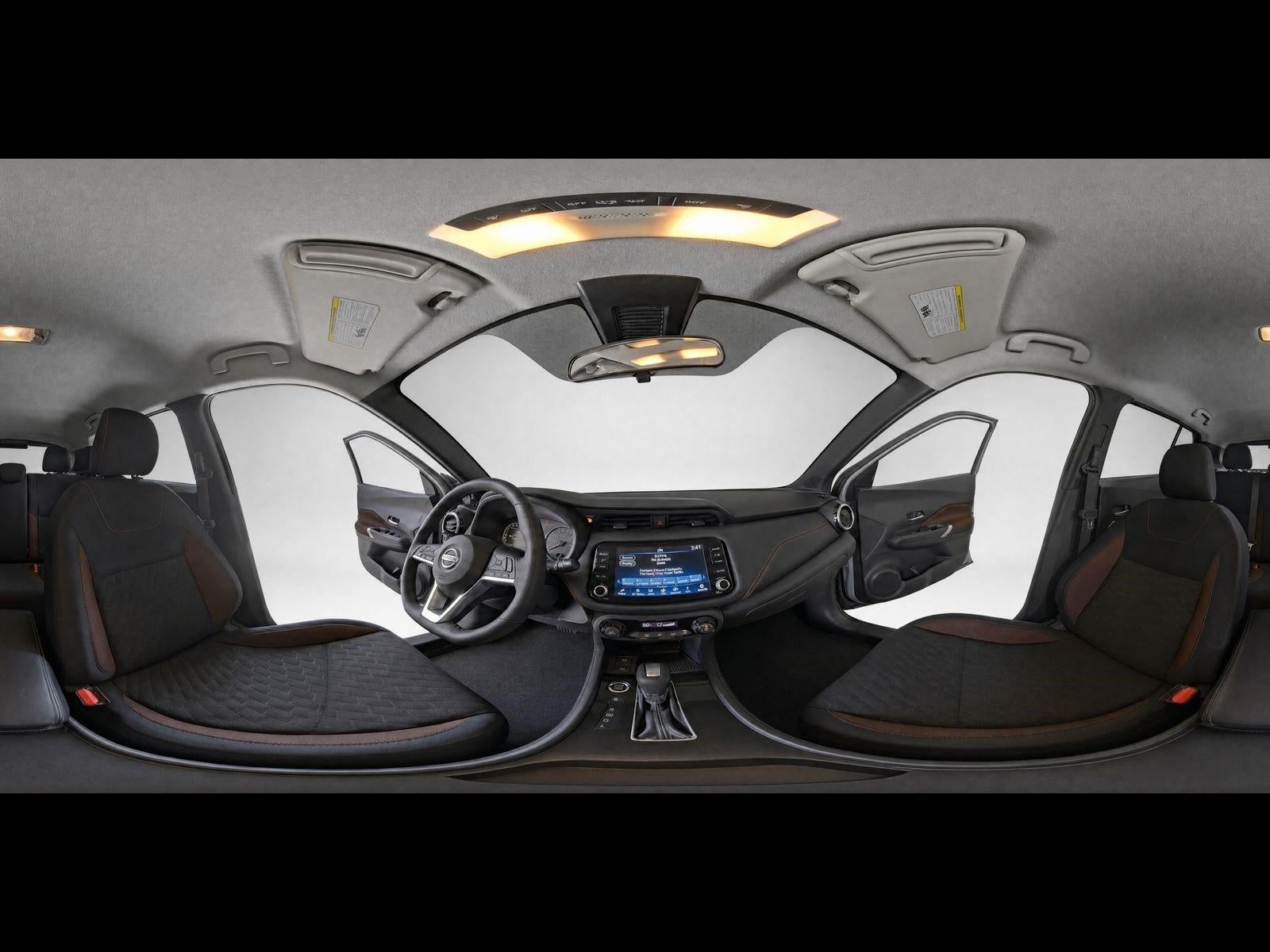 2023 Nissan Kicks SR FWD