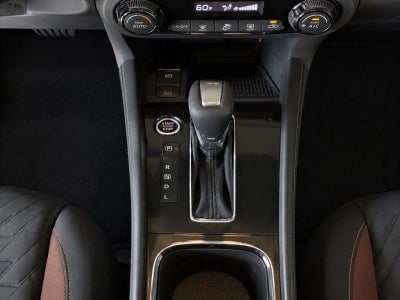 2023 Nissan Kicks SR FWD
