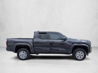 2025 Toyota Tacoma 2WD 2WD SR5 Double Cab 5' Bed AT (SE)