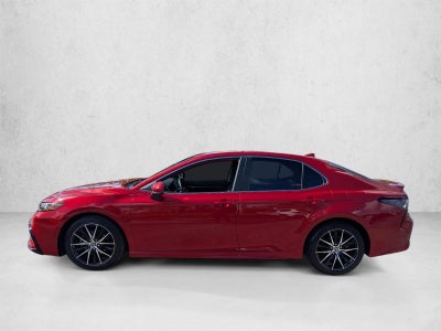 2021 Toyota Camry SE Auto (SE)