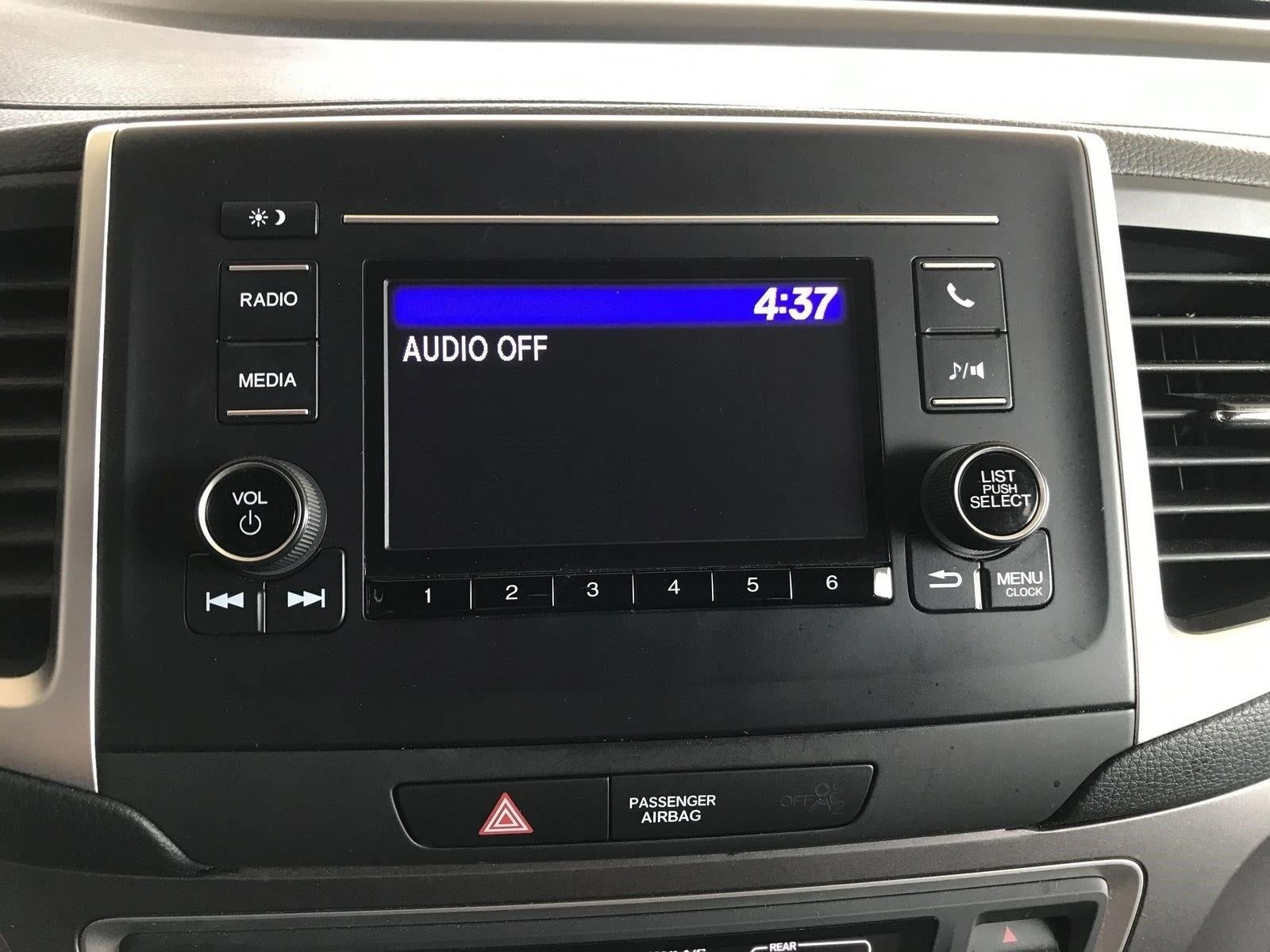 2019 Honda Pilot LX 2WD