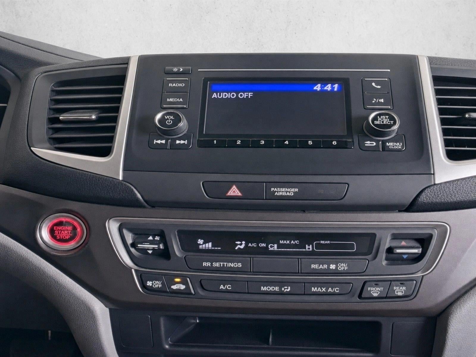 2019 Honda Pilot LX 2WD