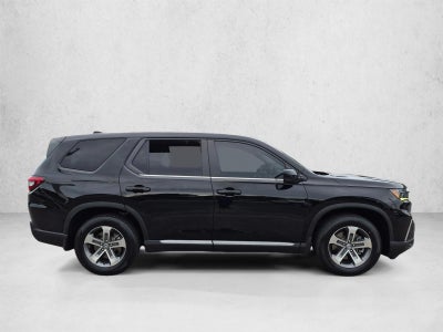 2023 Honda Pilot EX-L 8 Passenger AWD