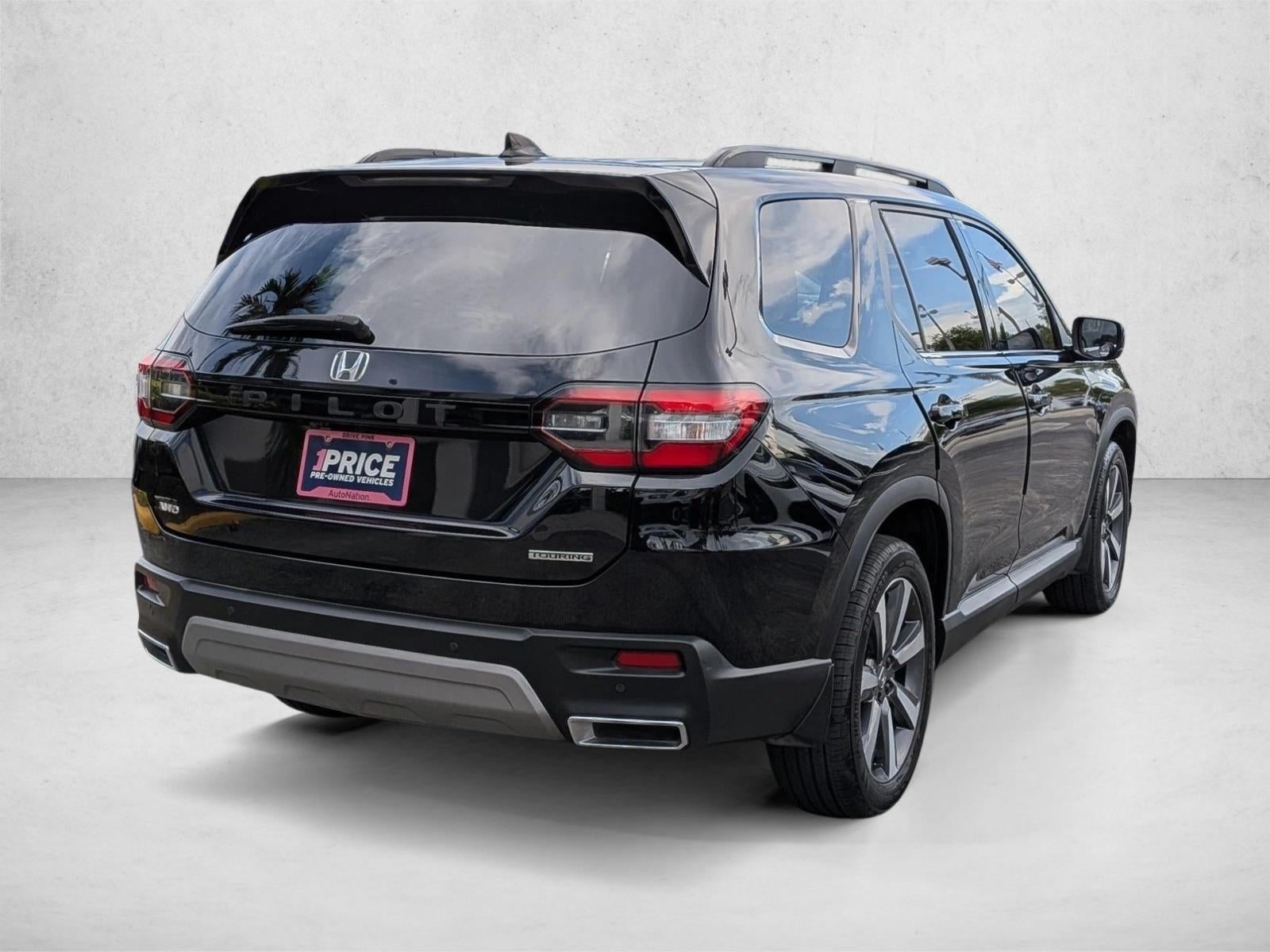 2024 Honda Pilot Touring AWD