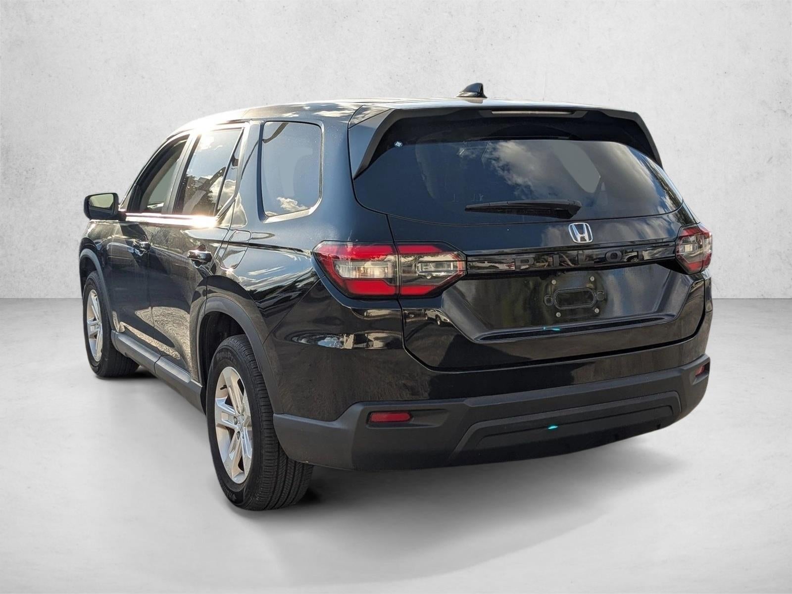 2023 Honda Pilot LX 2WD