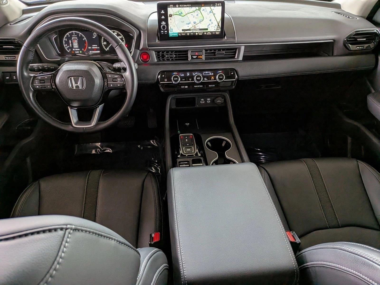 2023 Honda Pilot Touring 2WD