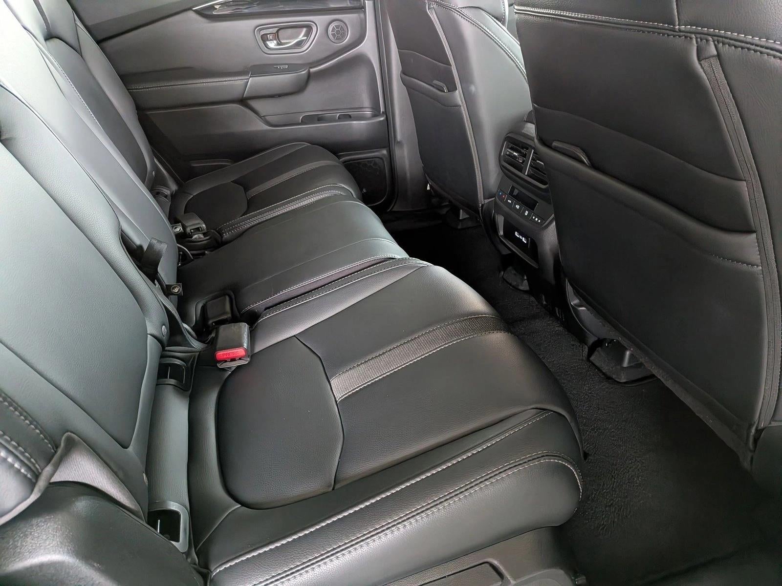 2023 Honda Pilot Touring 2WD