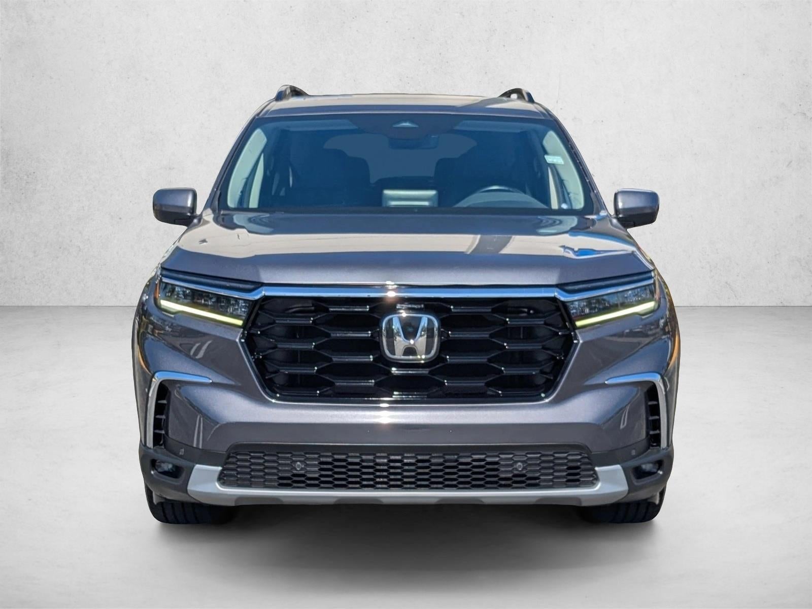 2023 Honda Pilot Touring 2WD