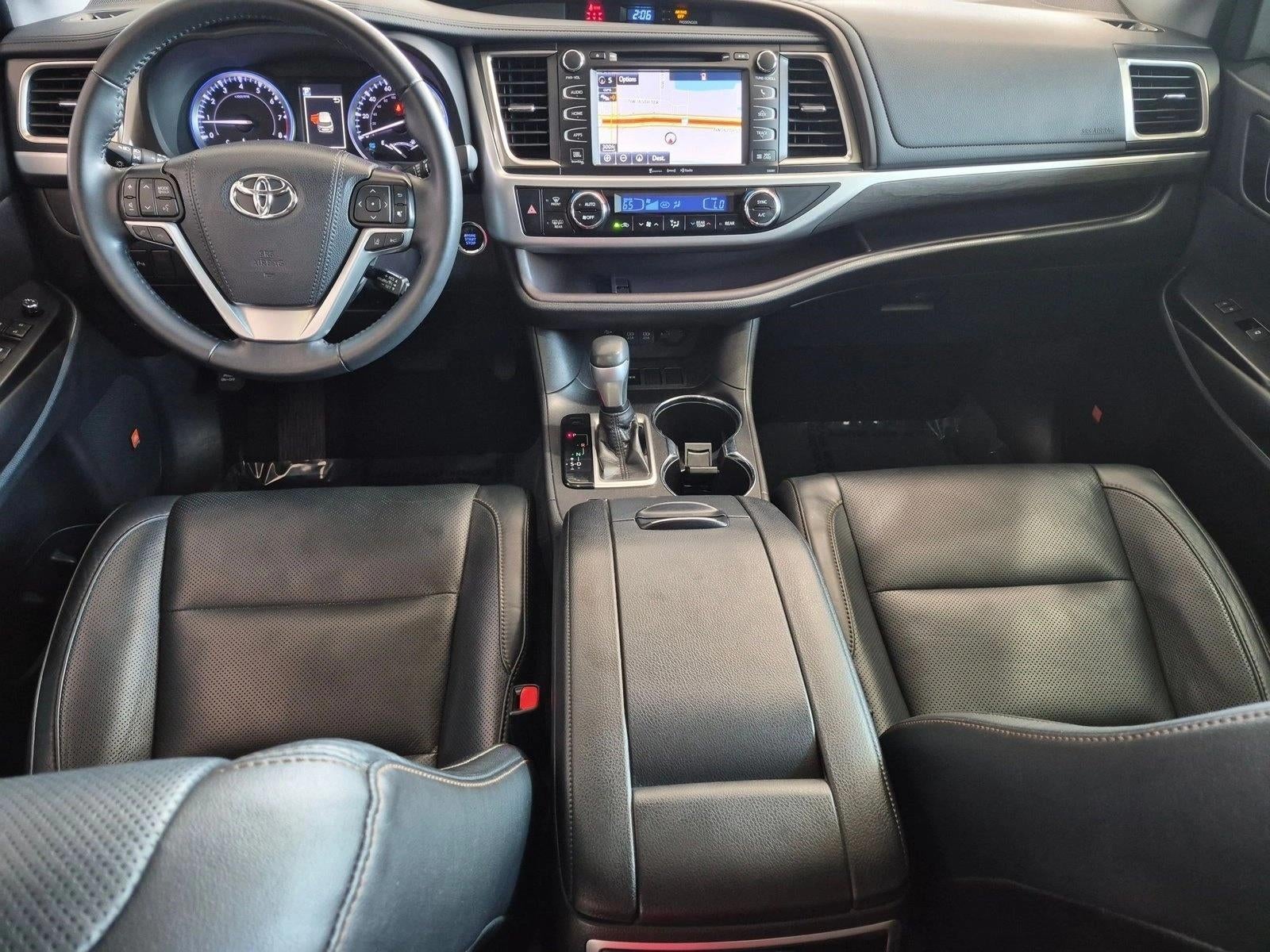 2019 Toyota Highlander Limited V6 FWD (GS)
