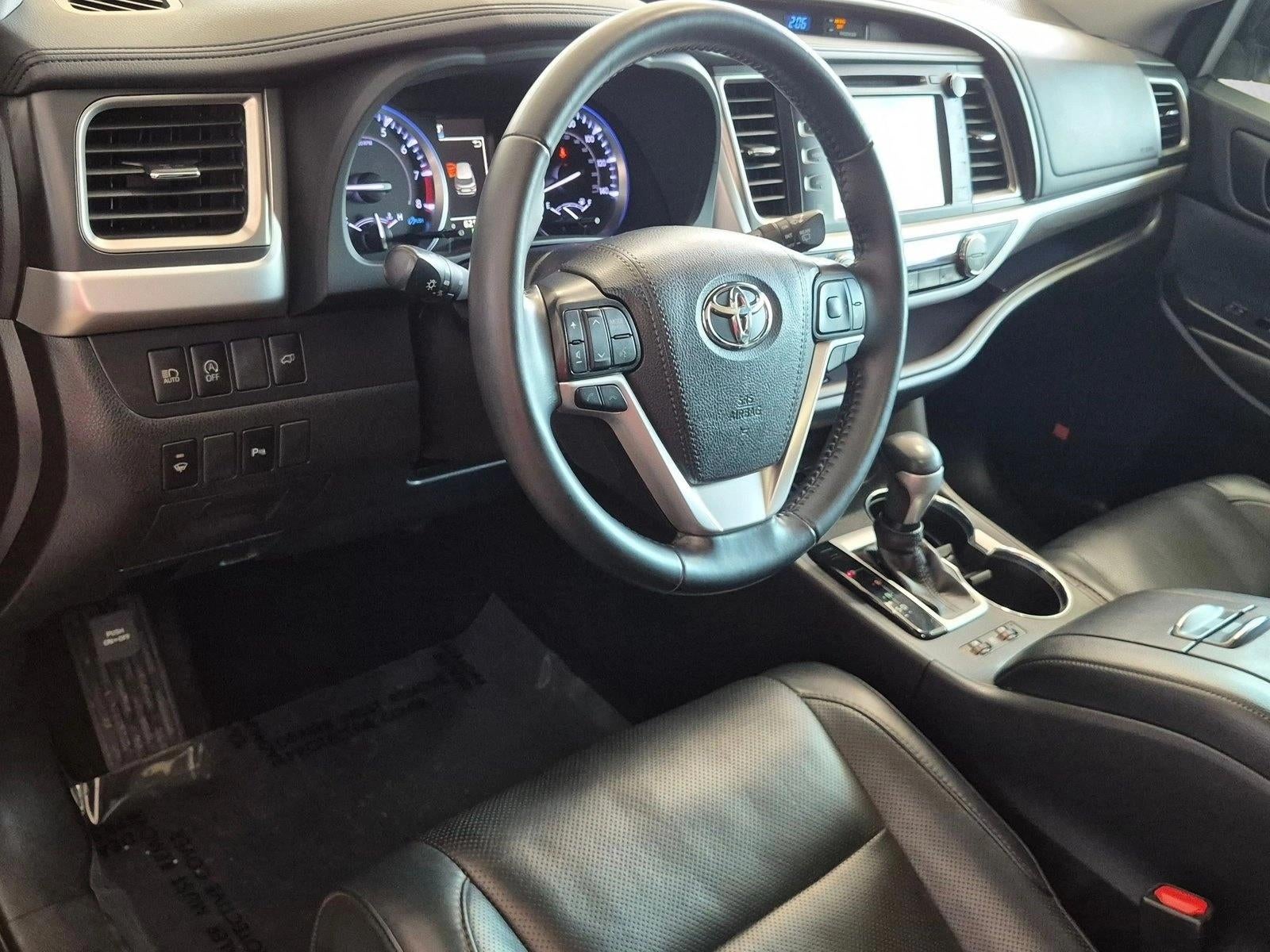 2019 Toyota Highlander Limited V6 FWD (GS)
