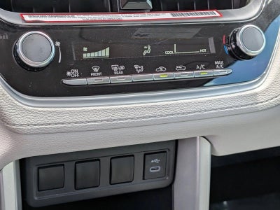 2024 Toyota Corolla Cross L 2WD (Natl)