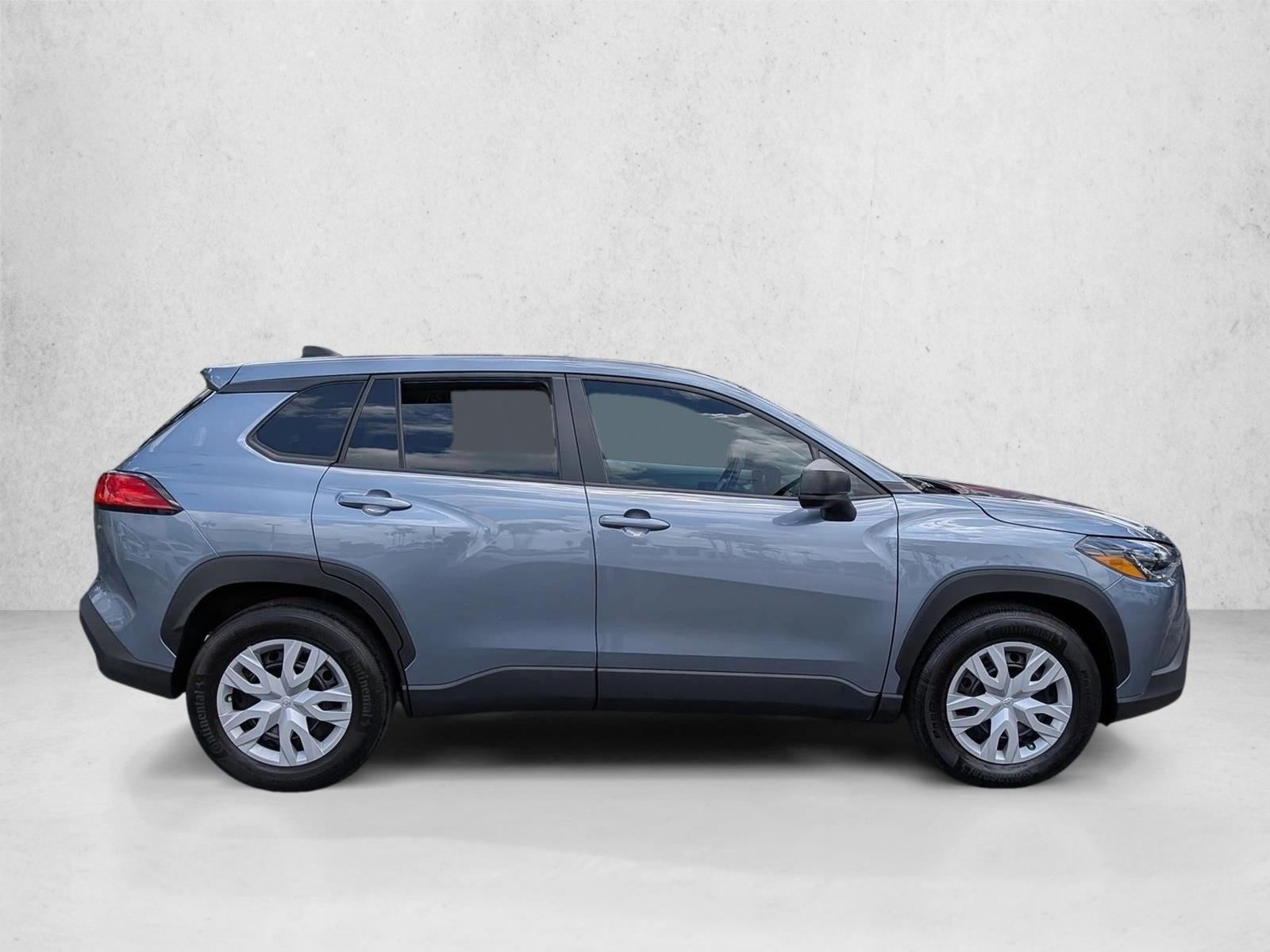 2024 Toyota Corolla Cross L 2WD (Natl)