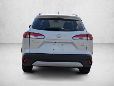 2022 Toyota Corolla Cross LE 4WD (Natl)