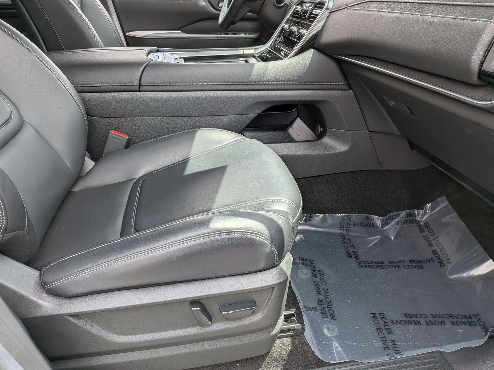 2025 Nissan Armada 4x2 SV