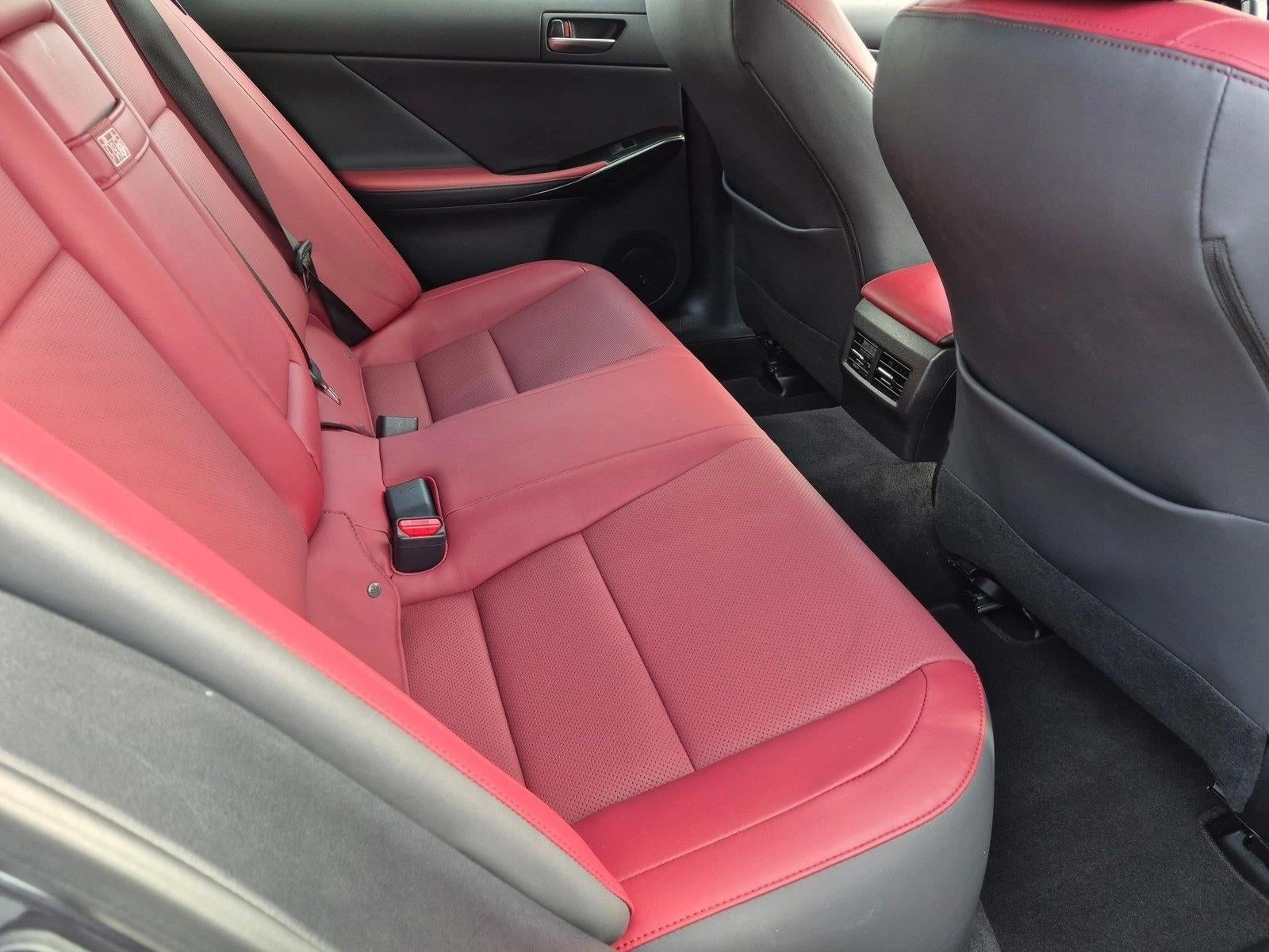 2025 Lexus IS 300 RWD