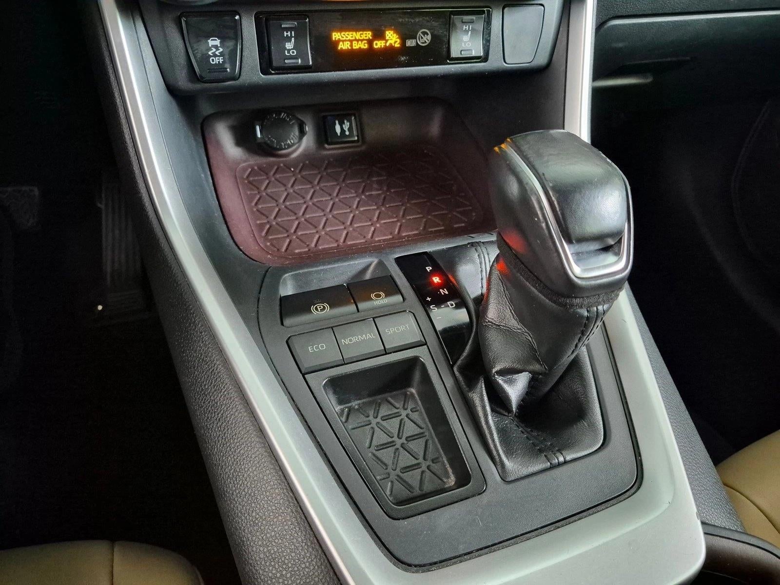 2019 Toyota RAV4 Limited FWD (Natl)