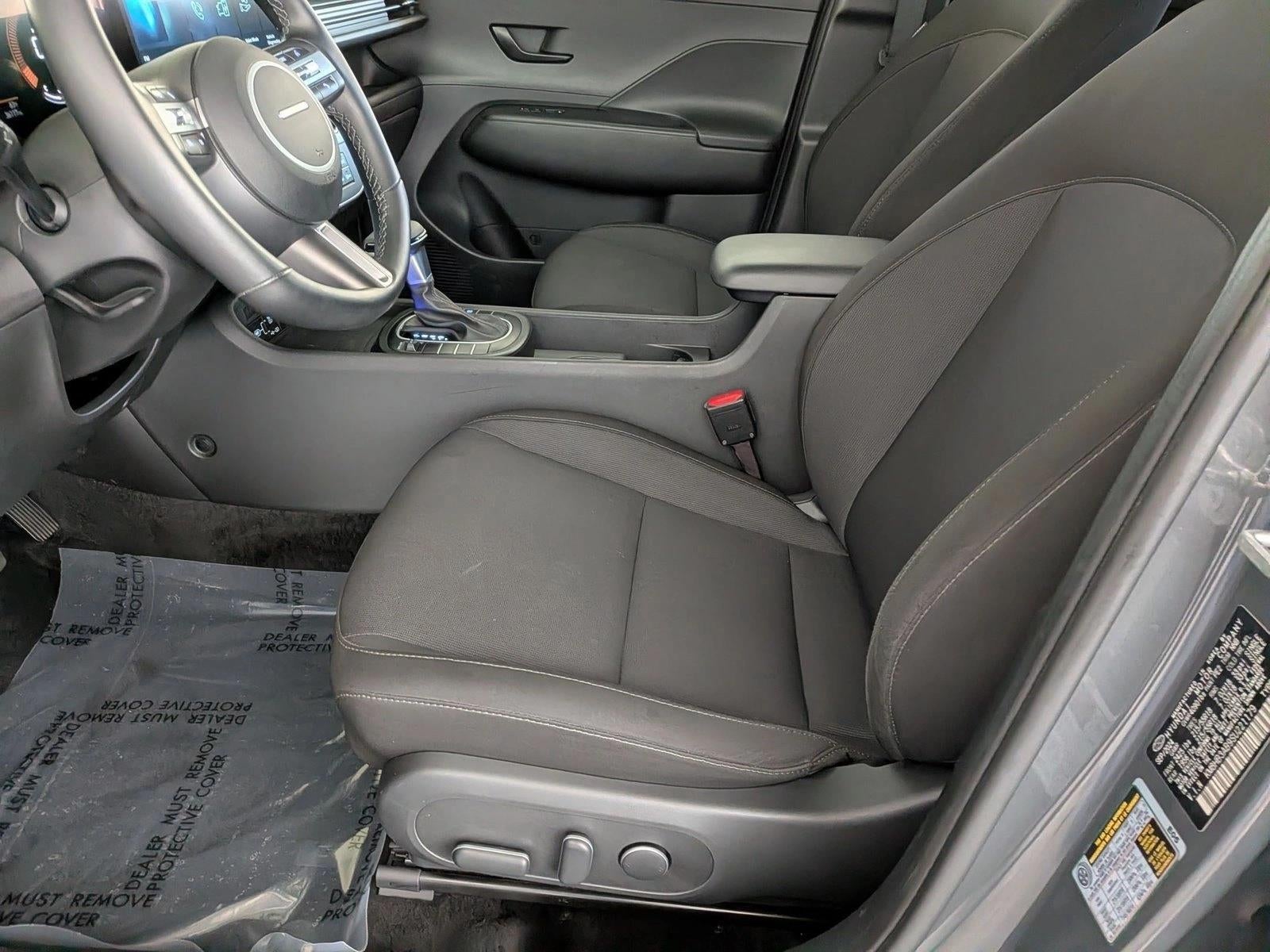 2025 Hyundai KONA SEL FWD
