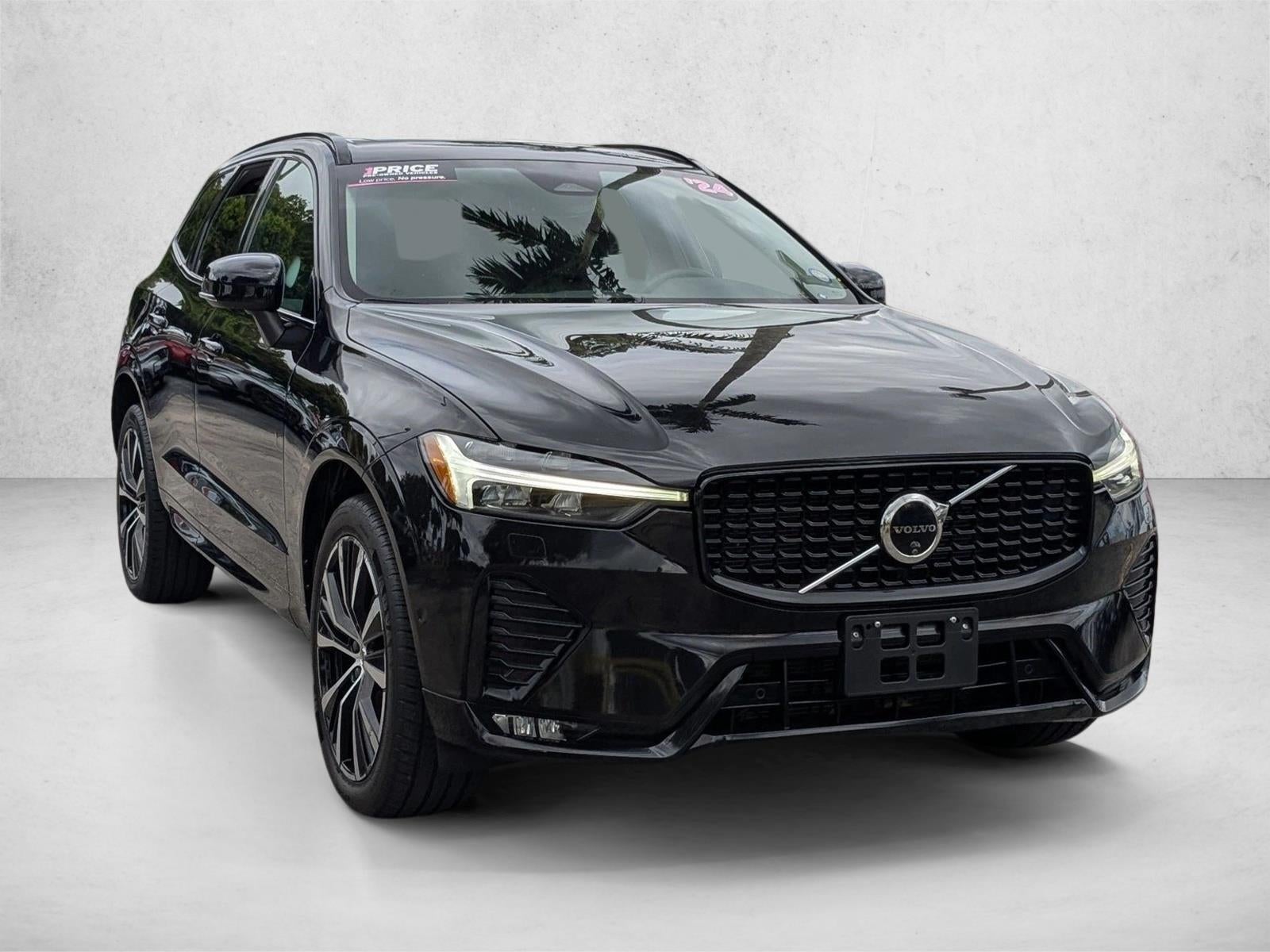 2024 Volvo XC60 B5 AWD Plus Dark Theme