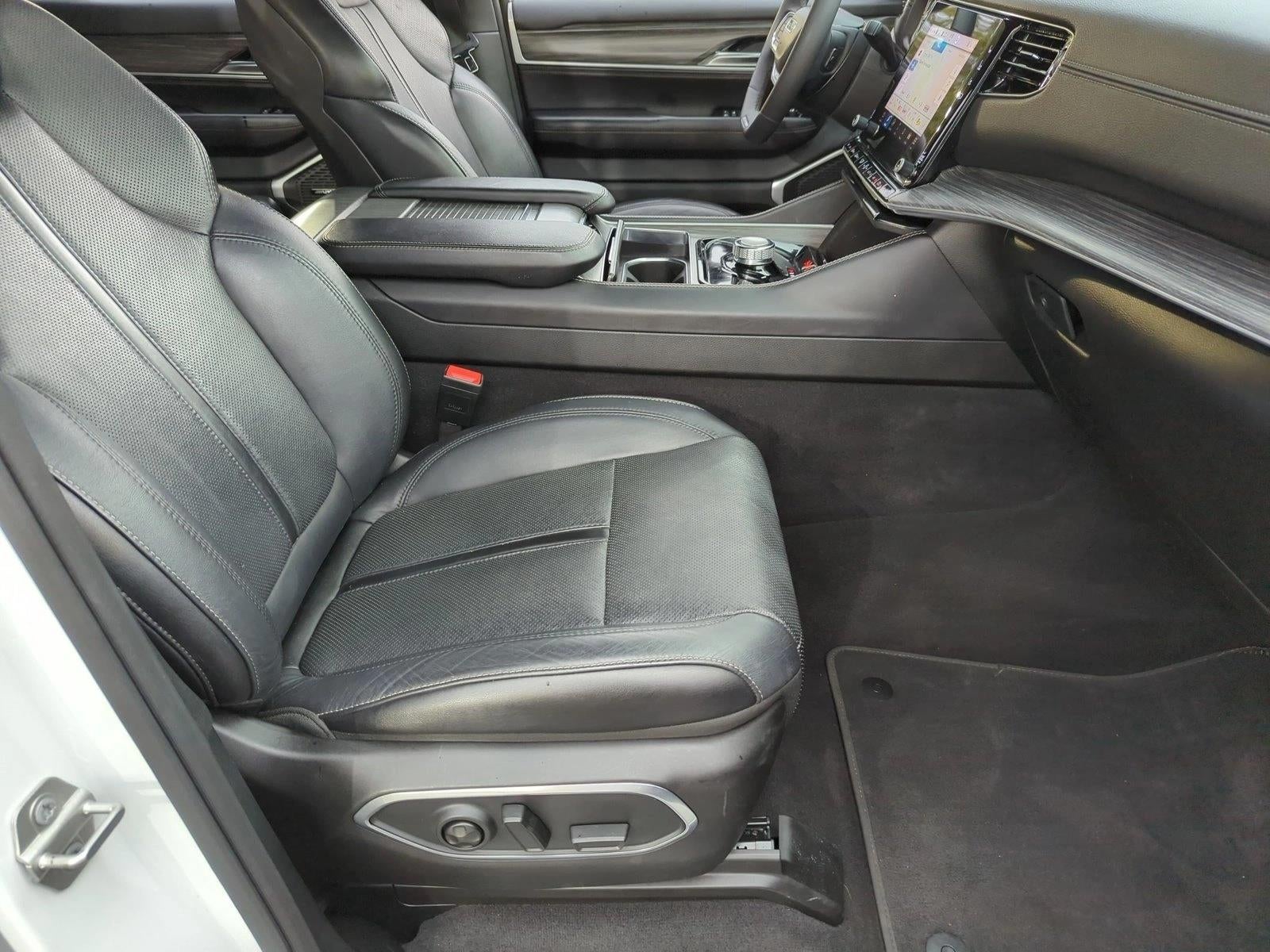2024 Jeep Wagoneer L Series II 4x2 *Ltd Avail*