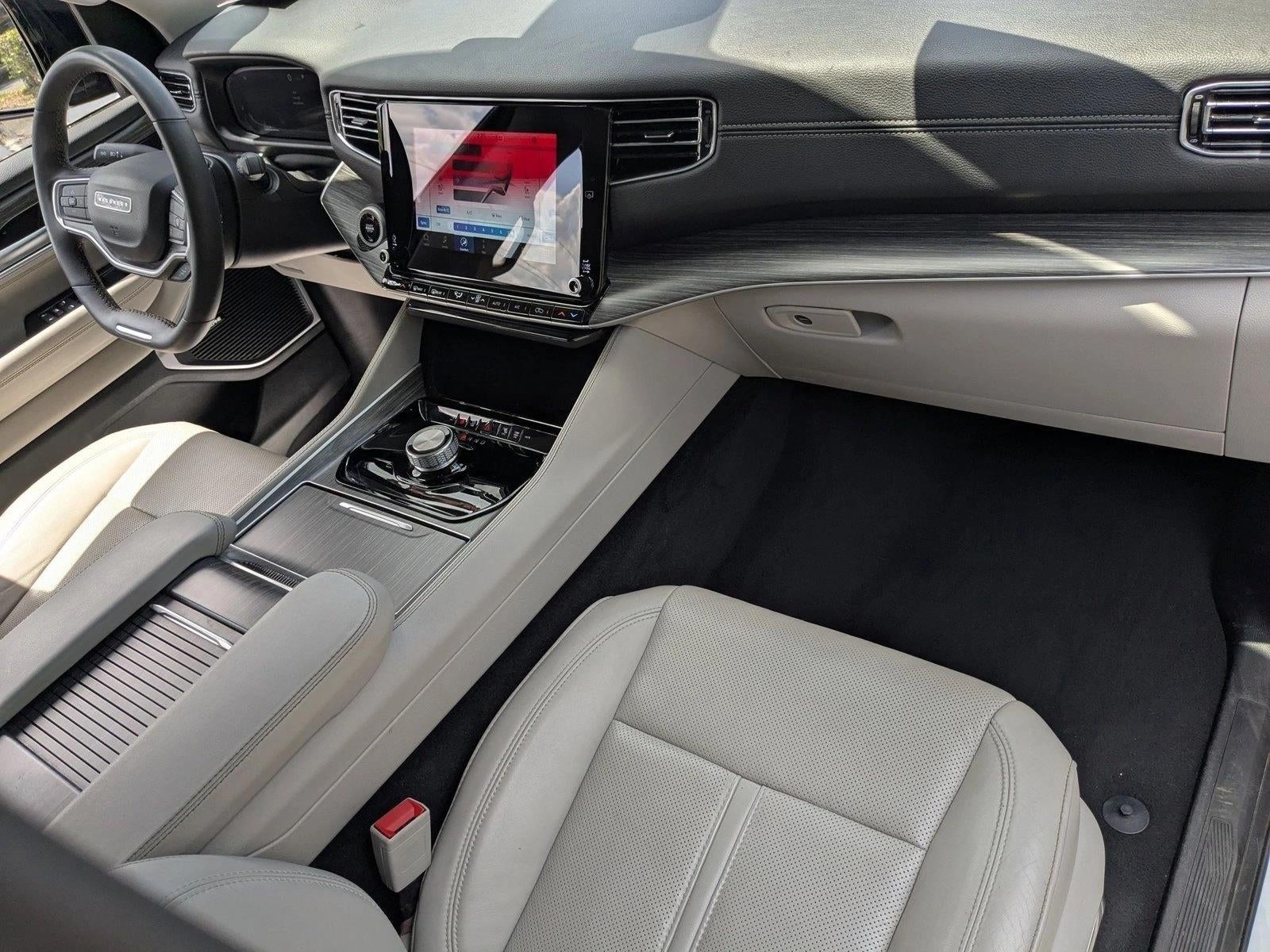 2024 Jeep Wagoneer Series II 4x2