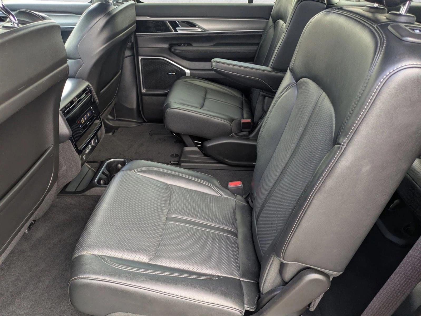 2024 Jeep Wagoneer Series II Carbide 4x4