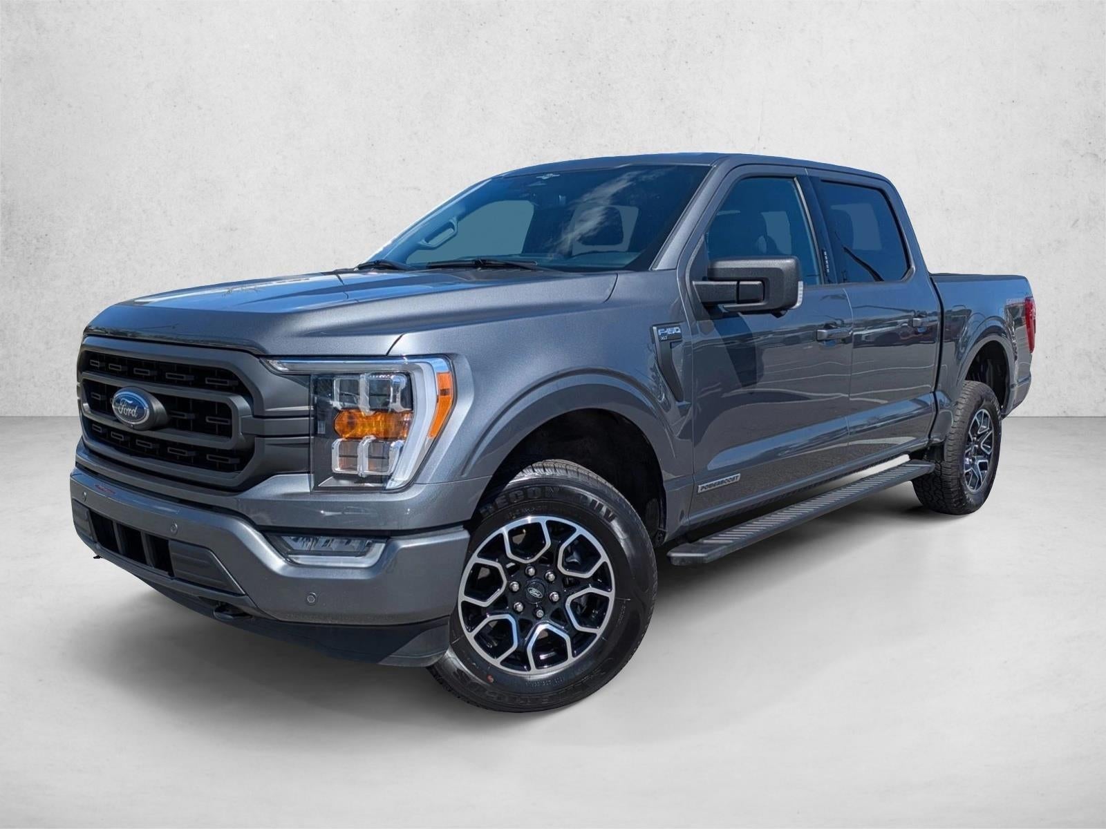 2023 Ford F-150 XLT 4WD SuperCrew 5.5' Box