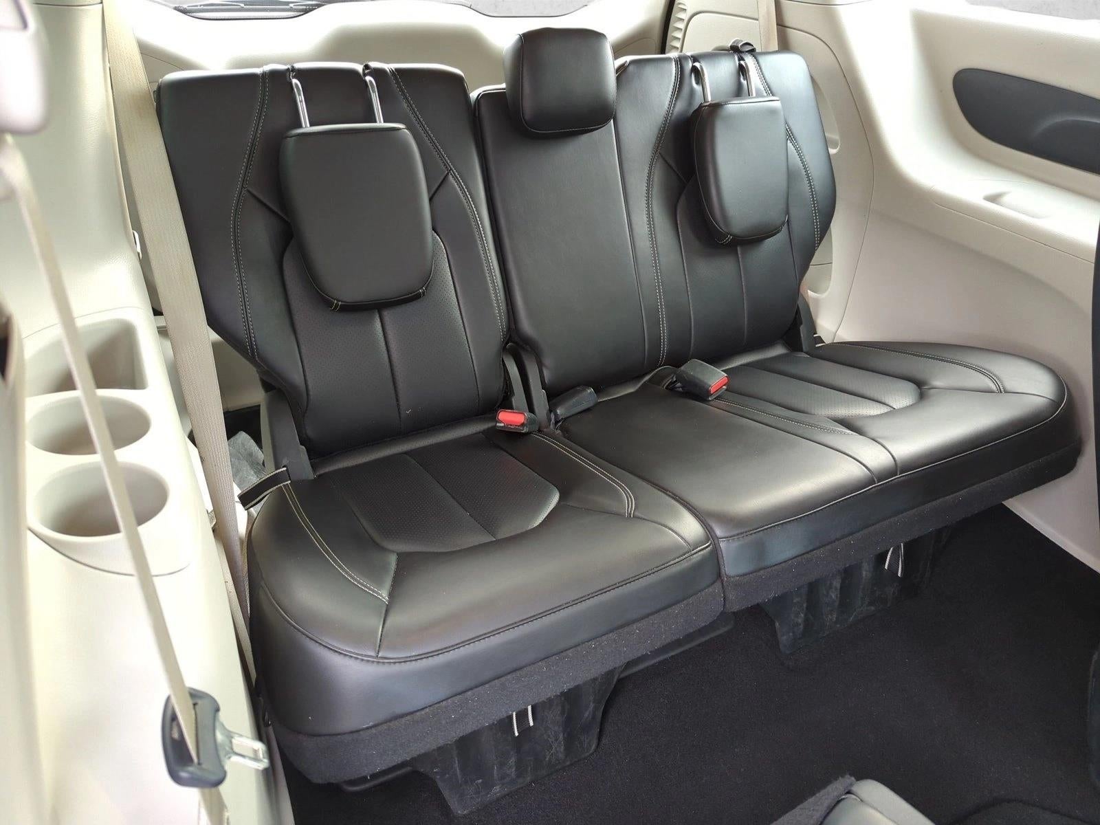 2023 Chrysler Pacifica Touring L FWD