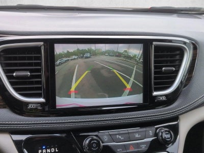 2024 Chrysler Pacifica Limited FWD