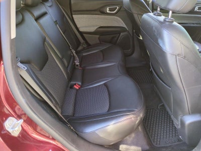 2022 Jeep Compass Latitude FWD