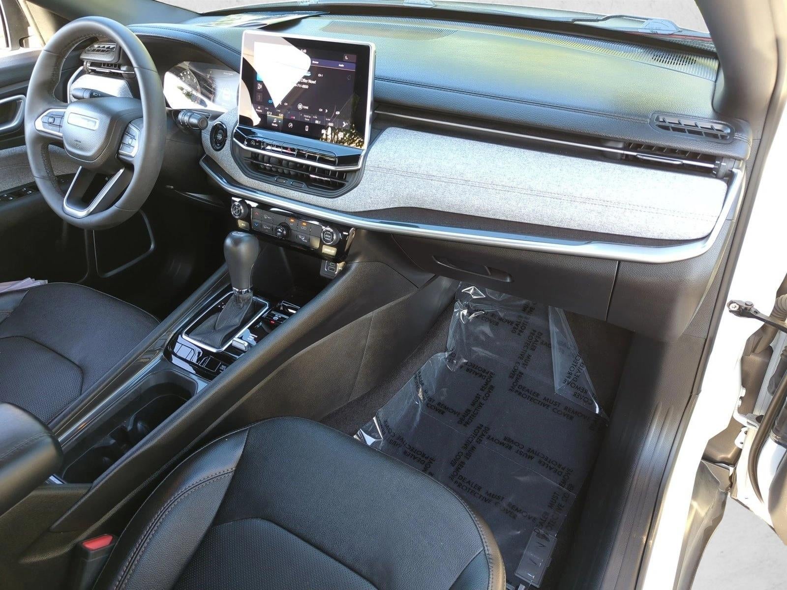 2023 Jeep Compass Latitude Lux 4x4