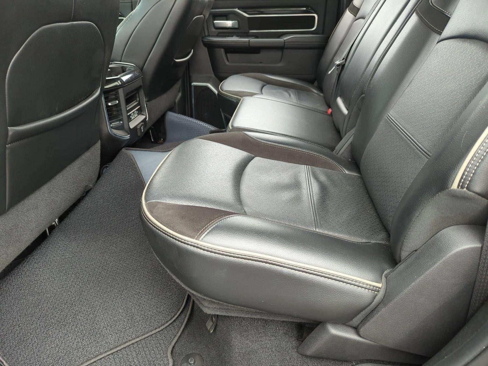 2022 RAM 3500 Laramie 4x4 Crew Cab 8' Box