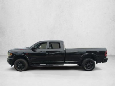 2022 RAM 3500 Laramie 4x4 Crew Cab 8' Box