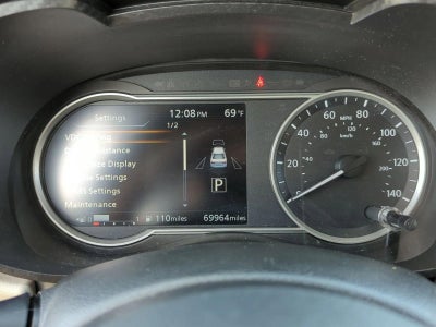 2021 Nissan Versa SV CVT