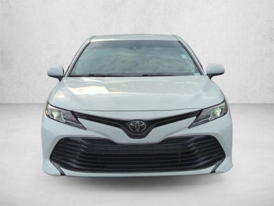 2020 Toyota Camry LE Auto (SE)