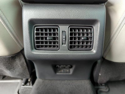 2025 Toyota Camry XLE (SE)