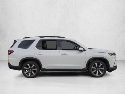 2023 Honda Pilot Touring AWD