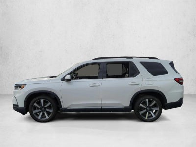 2023 Honda Pilot Touring AWD