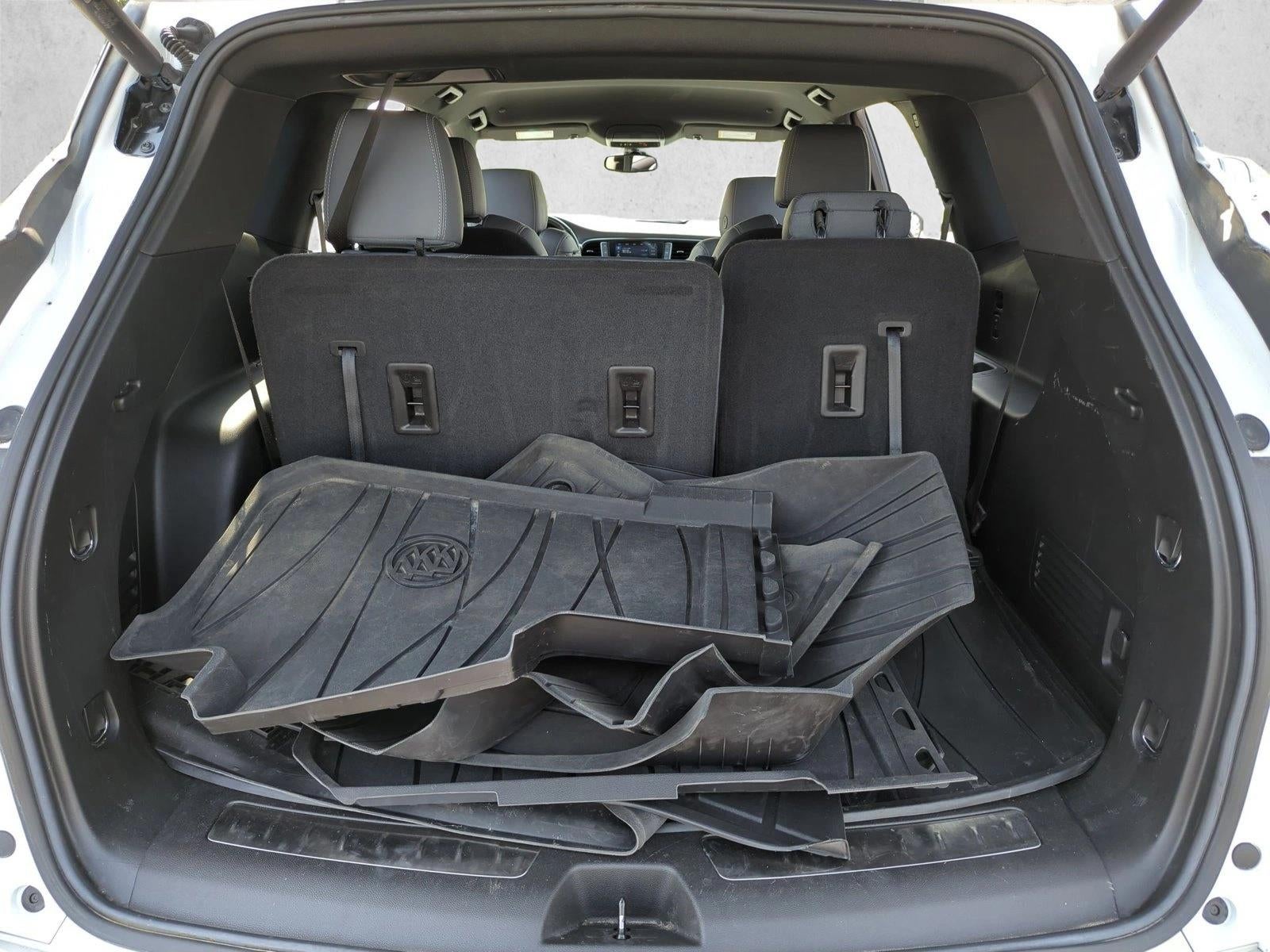 2023 Buick Enclave Essence AWD