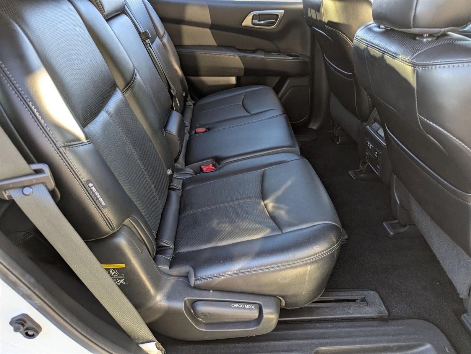 2019 Nissan Pathfinder FWD Platinum